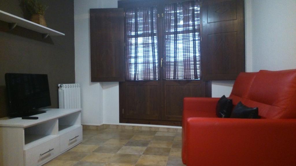 Apartamentos San Gregorio อัลเกซาร์ ภายนอก รูปภาพ